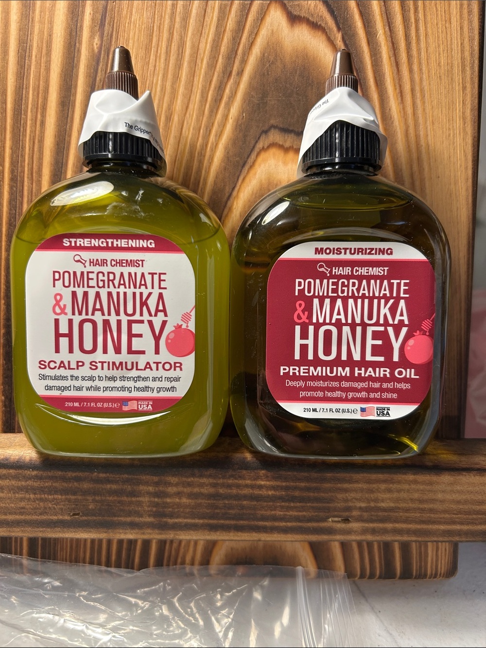 Pomegranate & Manuka Honey Scalp Stimulator - Green